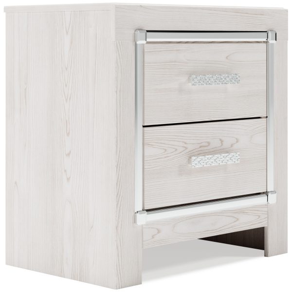 Altyra Queen Panel Headboard Bed with Mirrored Dresser, Chest and 2 Nightstands in White For Sale